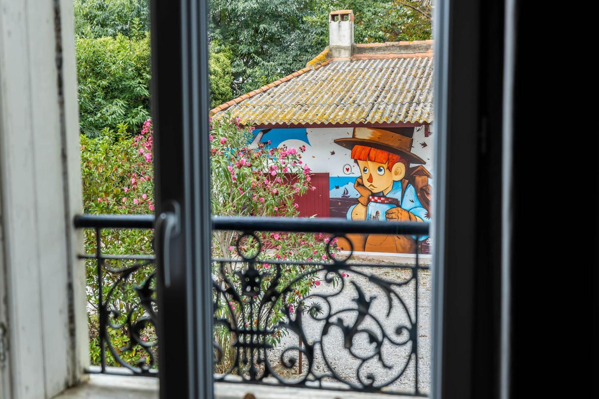 Domaine Castell De Bles Bed & Breakfast Saint-Genis-des-Fontaines Exterior photo